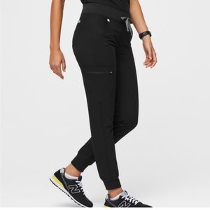 Figs black Zamora jogger large petite like new